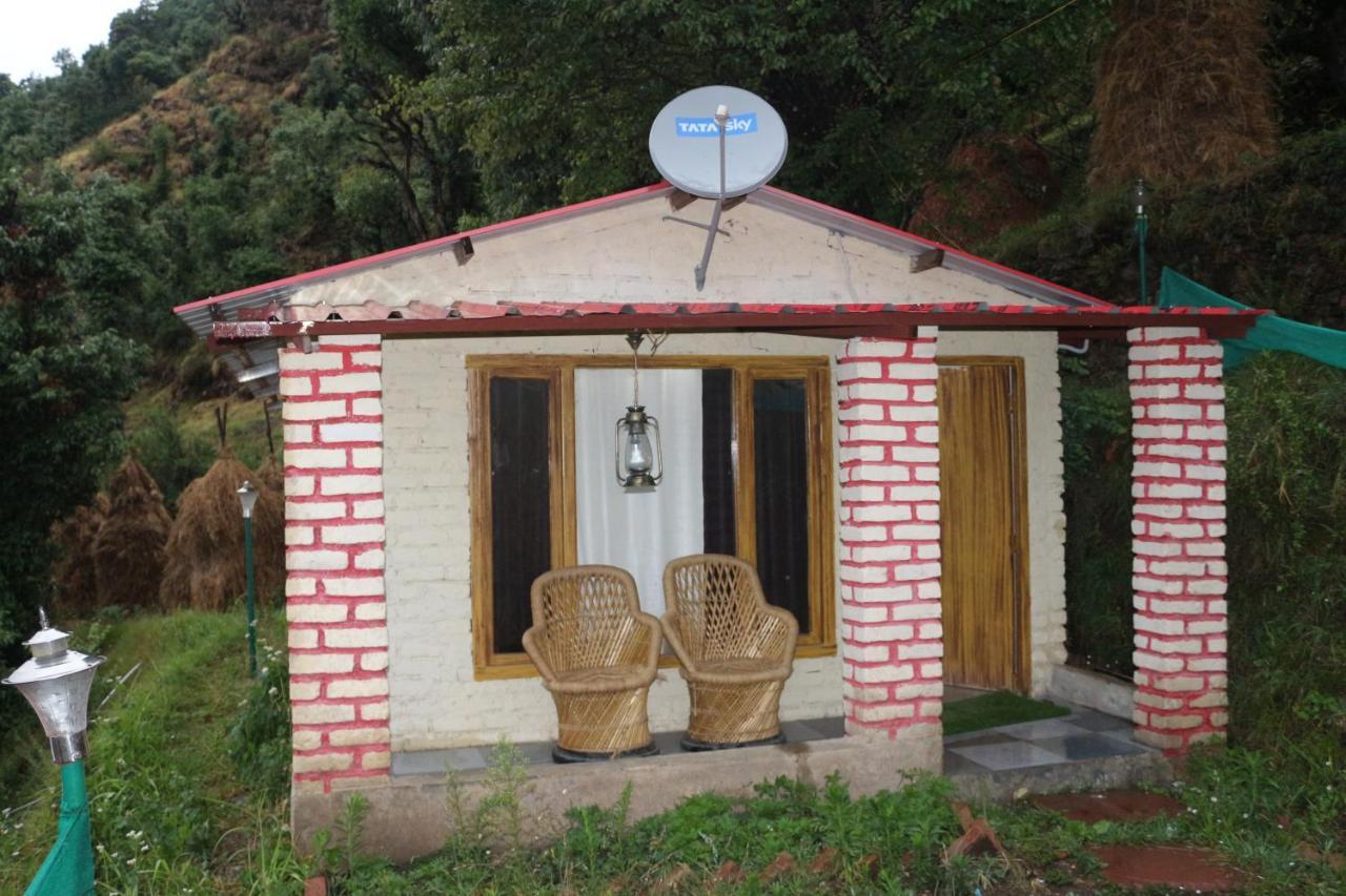 Cosmo Cottages Kanatal Kültér fotó