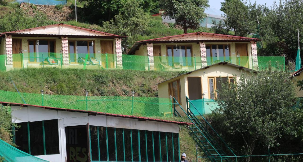 Cosmo Cottages Kanatal Kültér fotó